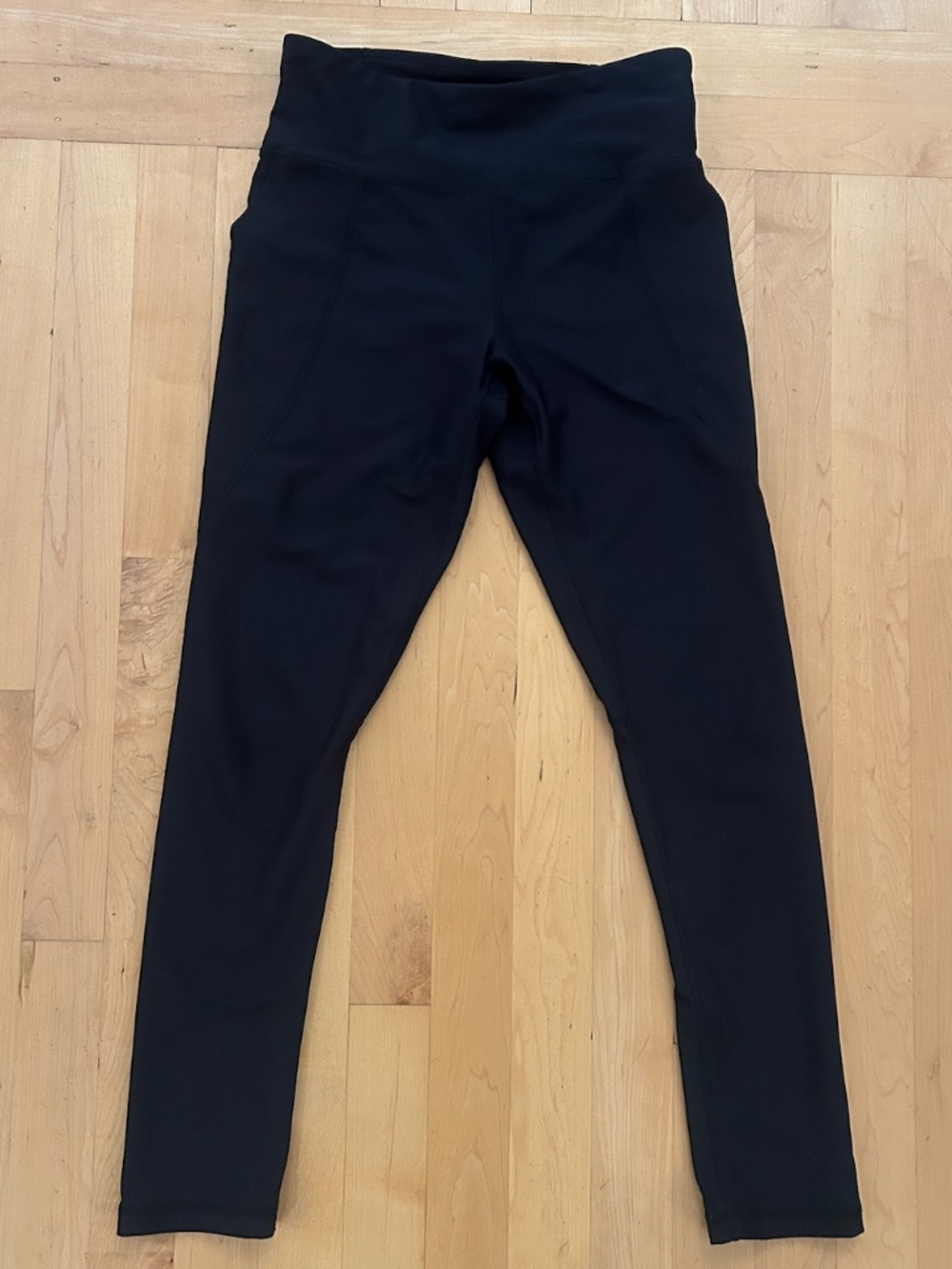 WITH POCKETS! Powersoft high-rise go-dry XL/14-16 girls leggings from Old Navy